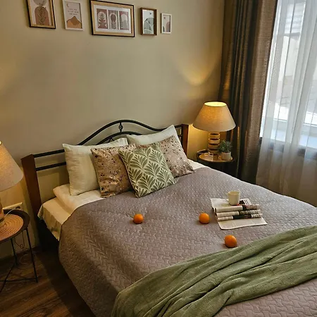 Avocado Old Town 2br Spacious Near Dome Square Apartman *