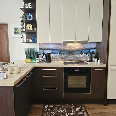 Daire Avocado Old Town 2br Spacious Near Dome Square *