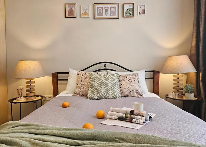 Avocado Old Town 2br Spacious Near Dome Square Apartment Riga