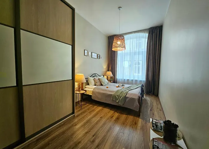 Apartment Avocado Old Town 2br Spacious Near Dome Square *