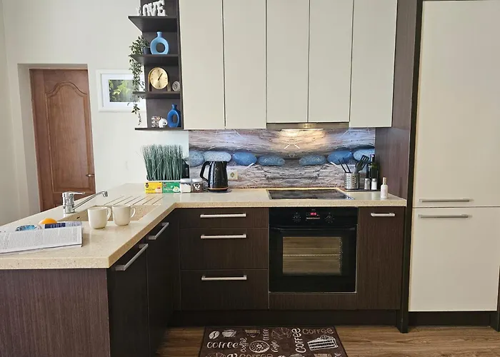 Dzīvoklis Avocado Old Town 2br Spacious Near Dome Square *