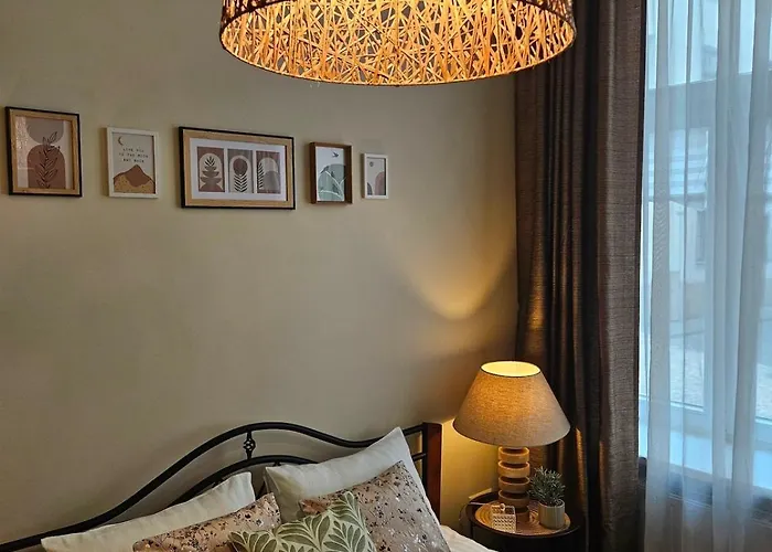 Avocado Old Town 2br Spacious Near Dome Square Apartment