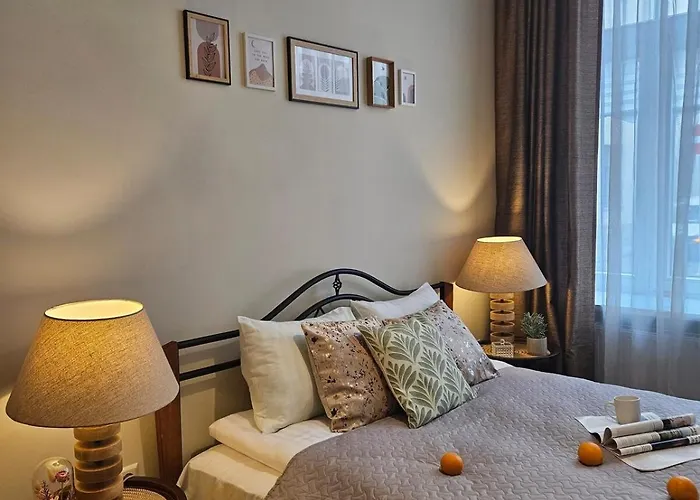 Avocado Old Town 2br Spacious Near Dome Square Apartment Riga