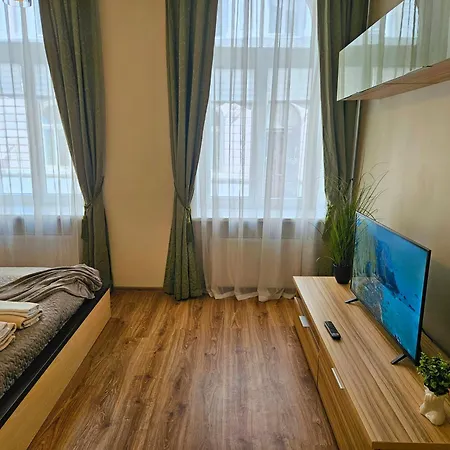 Avocado Old Town 2br Spacious Near Dome Square *